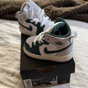 Baby Nike Jordan 1 Mid SE